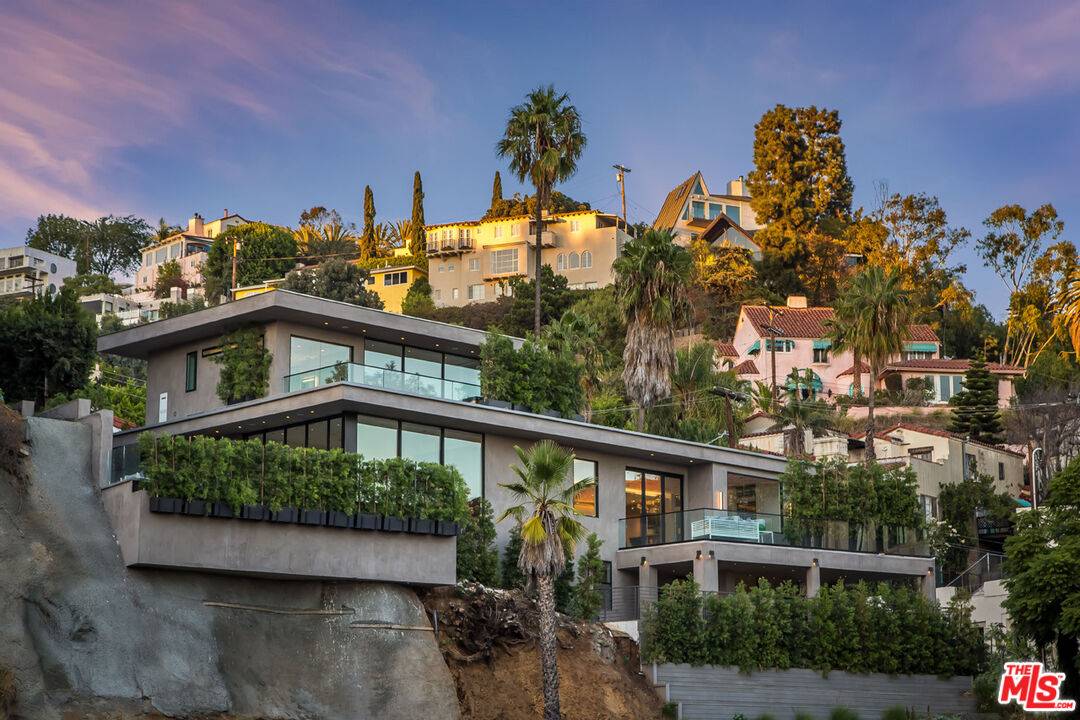 1413 Queens Rd 4BR Sunset Strip La