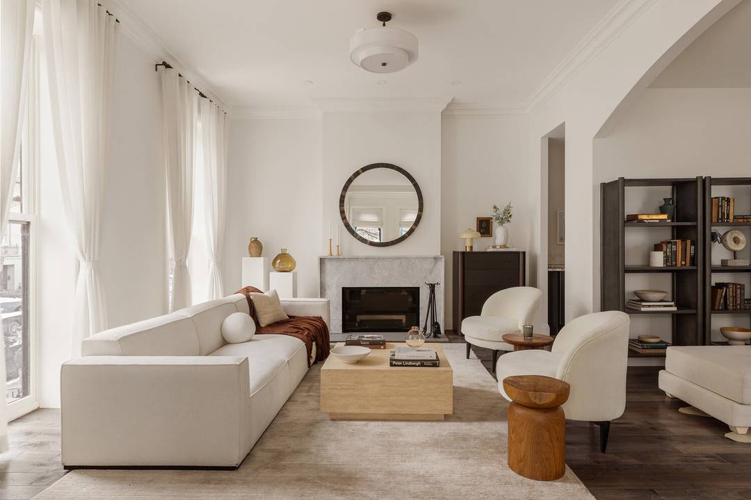 On storybook and historic Monroe Place in Brooklyn Heights, you'll find One Monroe Place, a mansion beholden behind classic redbrick facades and soaring bay windows, where historic buildings have been ...