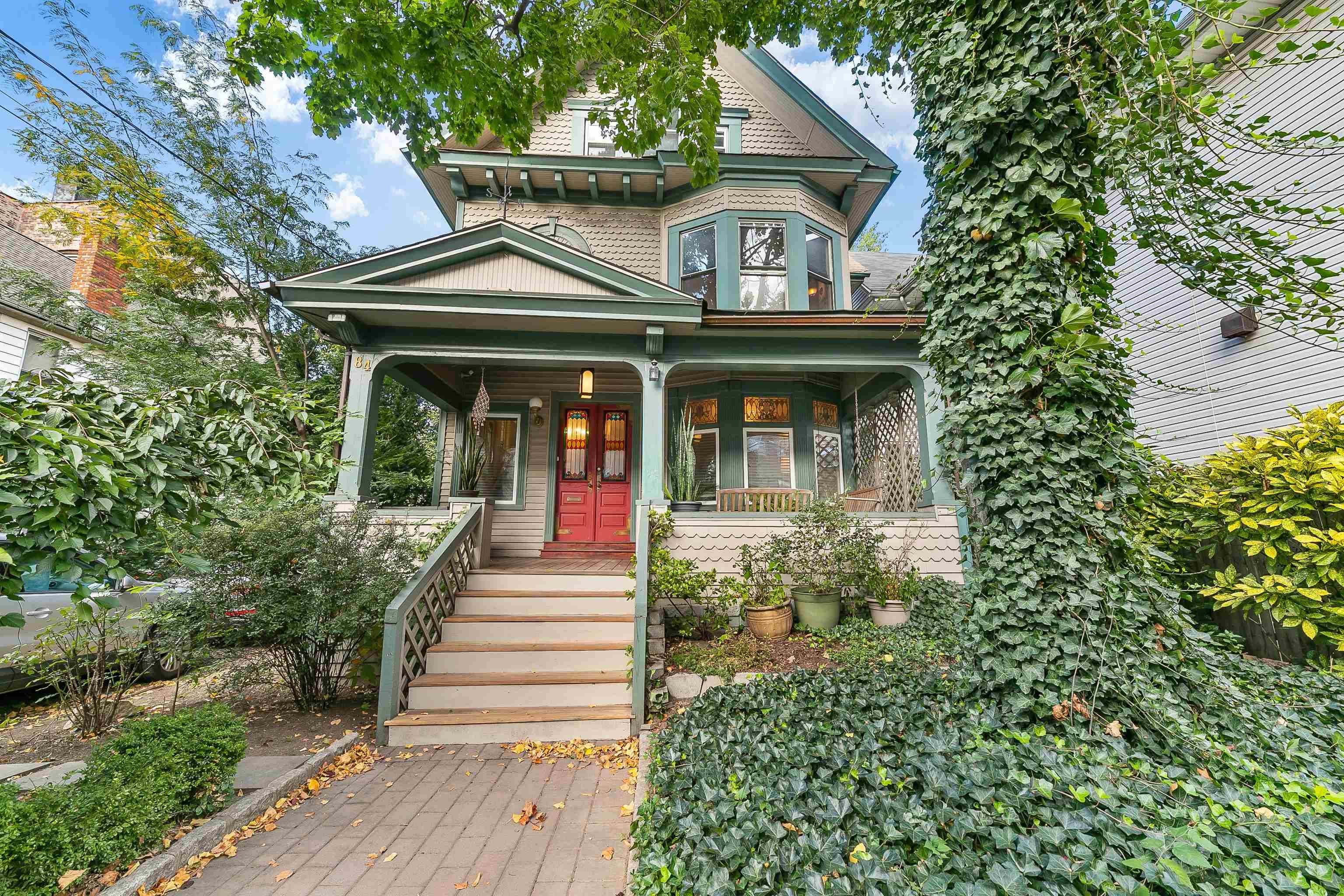 84 KENSINGTON AVE New Jersey