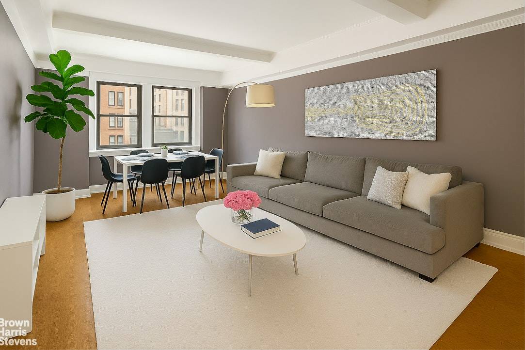 155 East 93rd Street Classic 2BR 2BA in Carnegie Hill New to market !