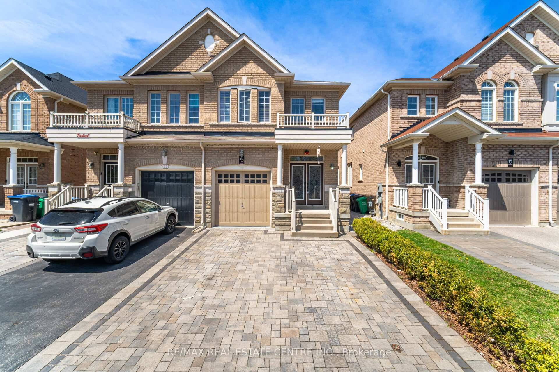 Pride of Ownership ! Welcome to this Absolutely stunning home perfectly blending modern style with convenience and functionality.