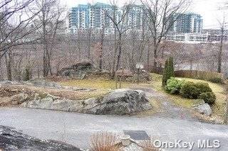 Welcome to Yonkers ! Perfect vacant lot to build your dream home on the very sought after private street of Chatham Terrace.