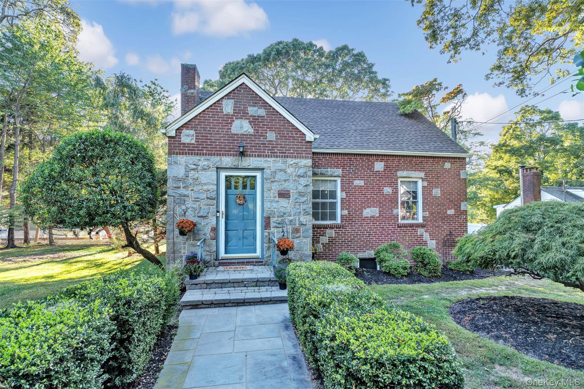 Your next, Home, Sweet, Home awaits you at 81 Beach Road, a charming and inviting 3 Bedroom, 2 Bath Residence with a PRIVATE Sound Beach right down the street !