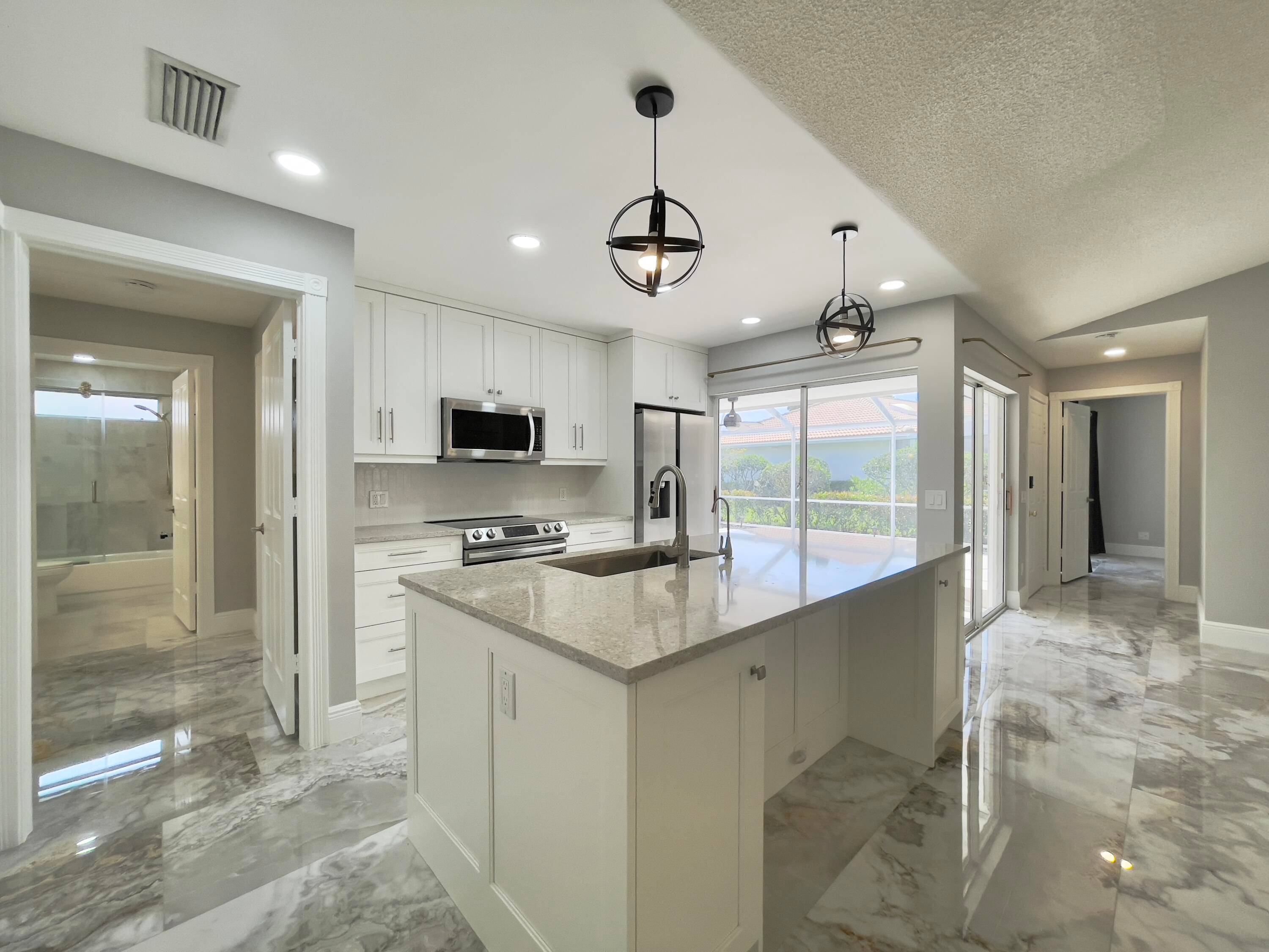 Beautiful, completely remodeled 2 Bedroom 2 Bath villa in the heart of Palm Beach Gardens.
