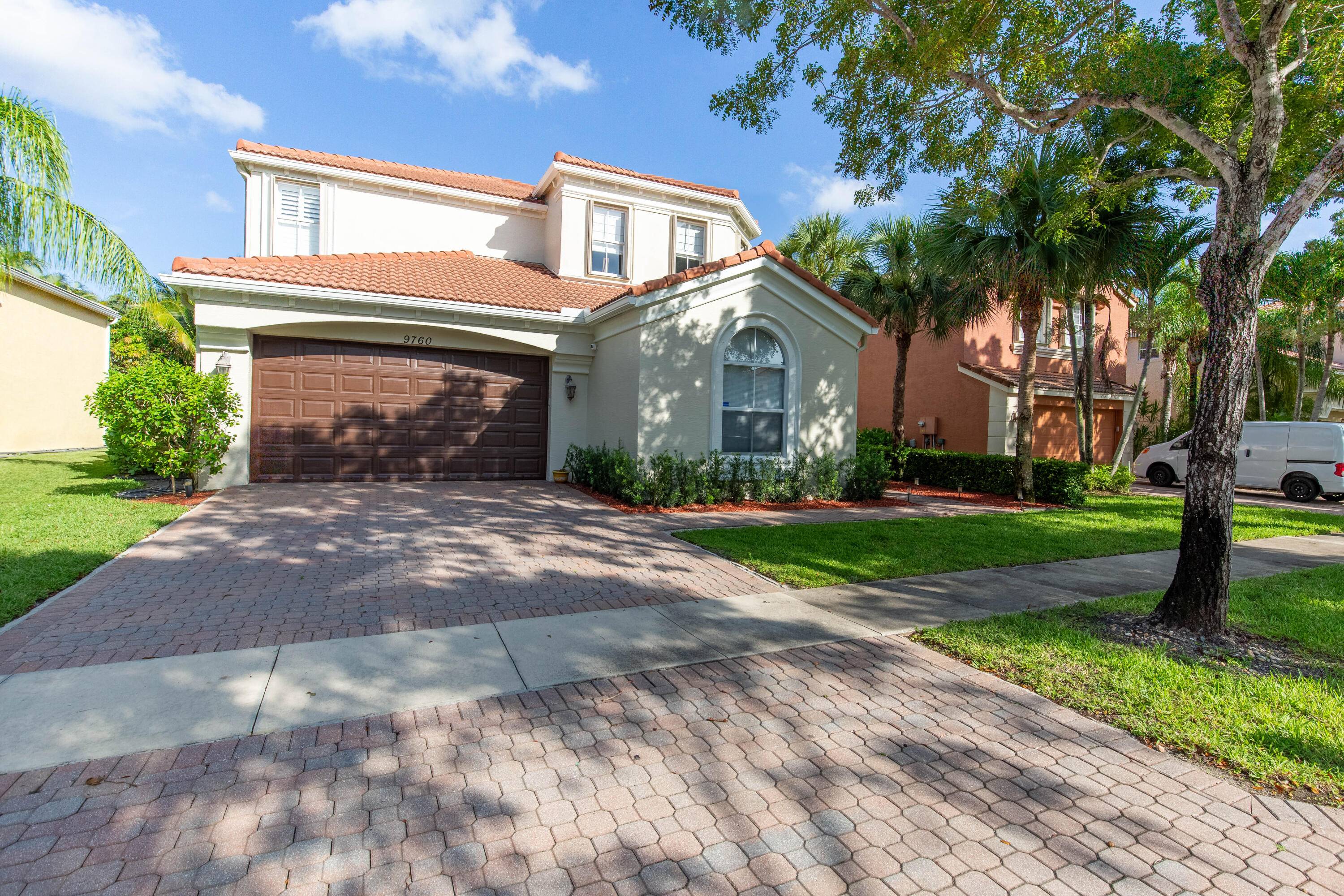 Welcome Home ! This beautifully upgraded 4bedroom home is just minutes from the horse show and polo grounds.