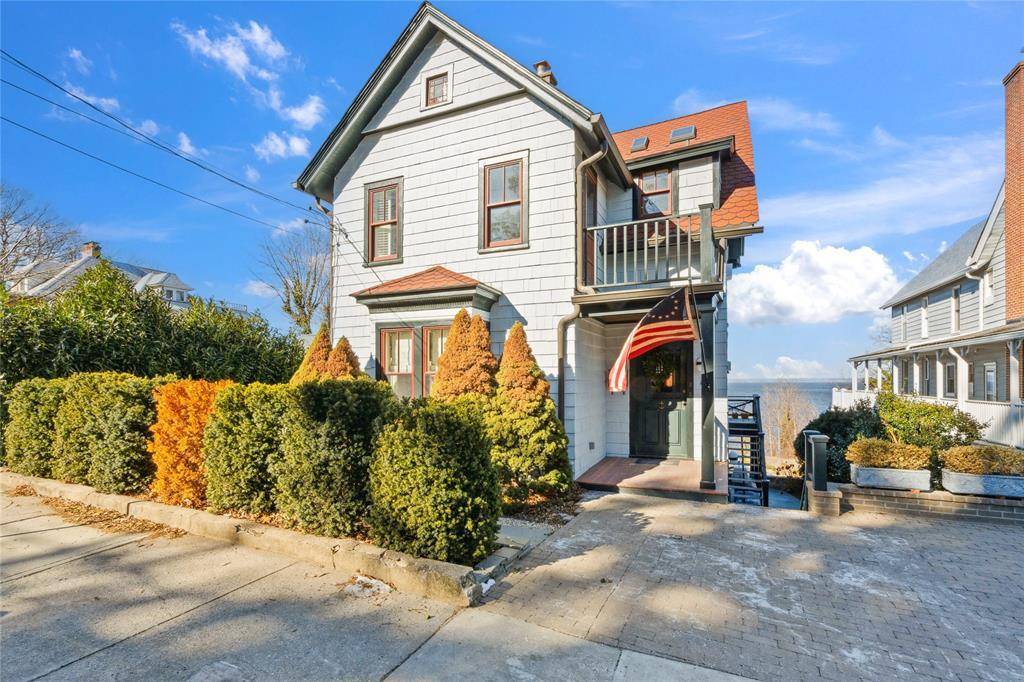 Heart of Sea Cliff ! Spacious amp ; Beautiful, light filled 7 rooms, fully renovated, custom cabinetry, high ceilings, year round water views throughout.