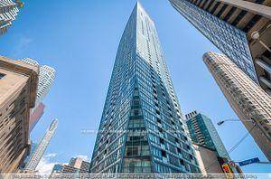 Spacious One Plus Den High Level Unit with Spectacular Clear City View, Beautiful Finishes Incl.