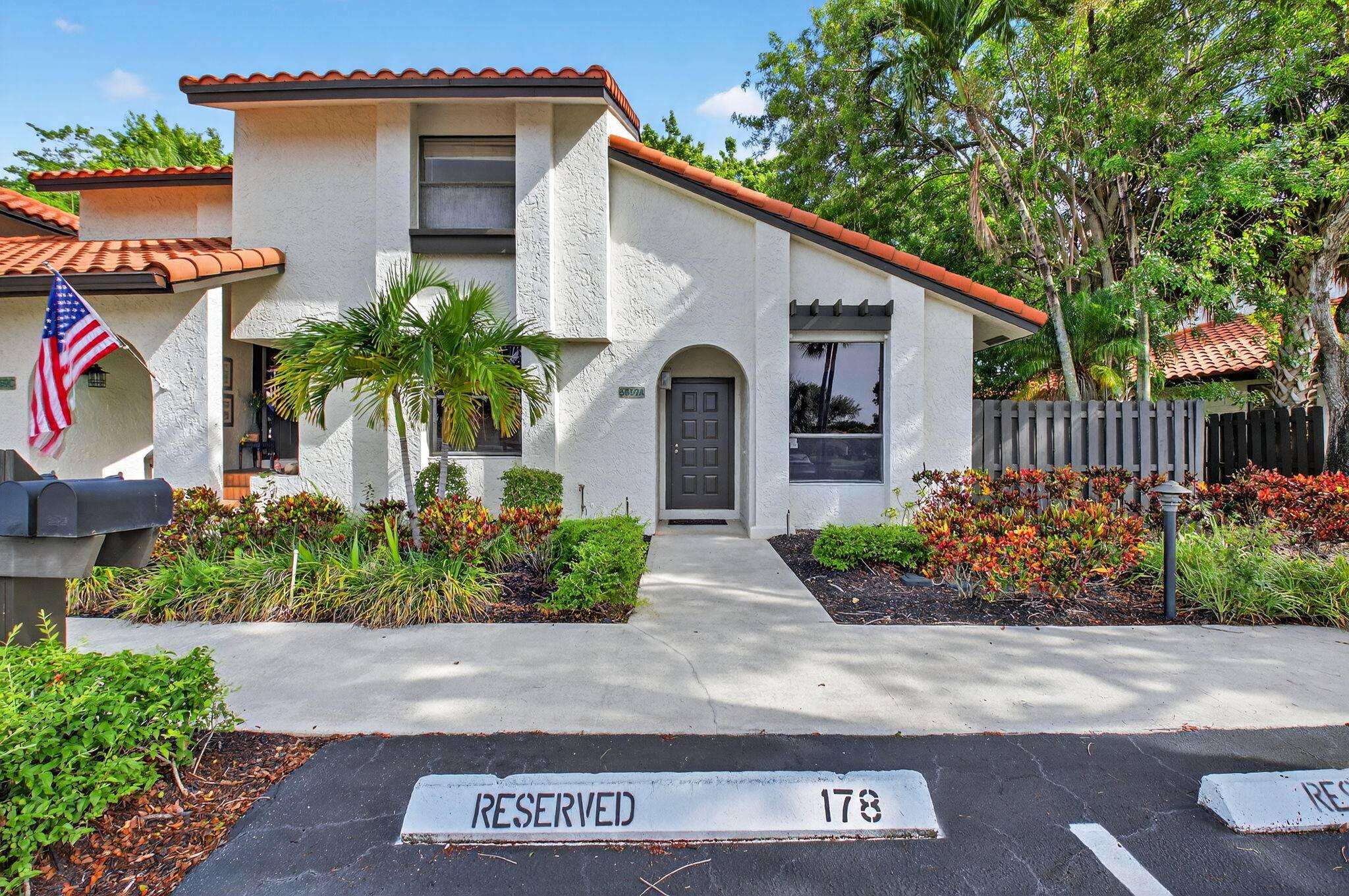 Discover comfort, privacy, and convenience in this beautifully maintained single story end unit villa, located in the all ages, pet friendly community of Town Place in the heart of Boca ...