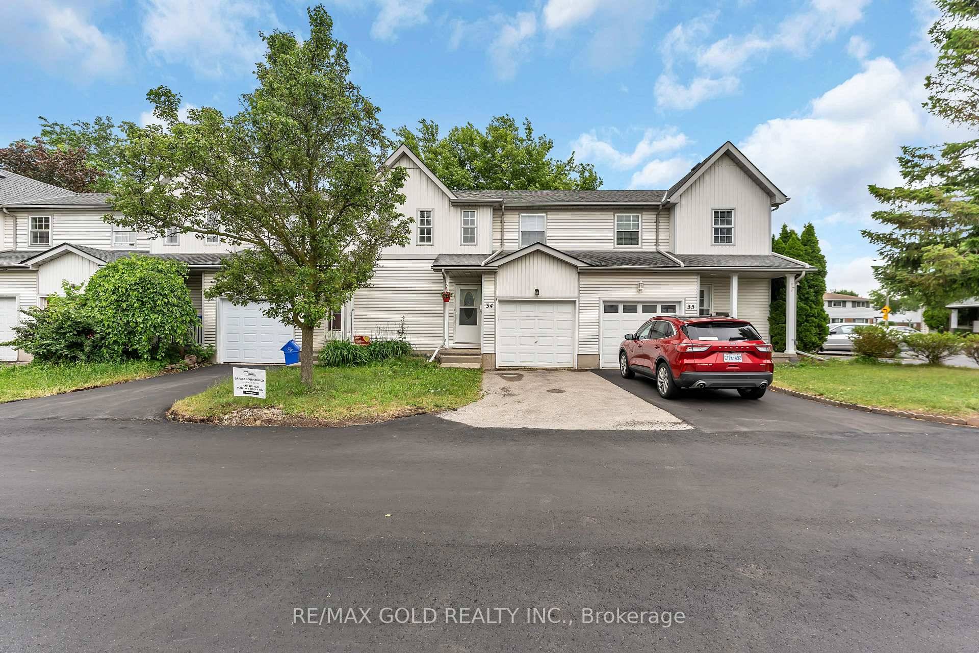 Welcome to beautifully renovated 3 bedroom, 2 bath townhome located in family friendly neighborhood of Victoria Hills.