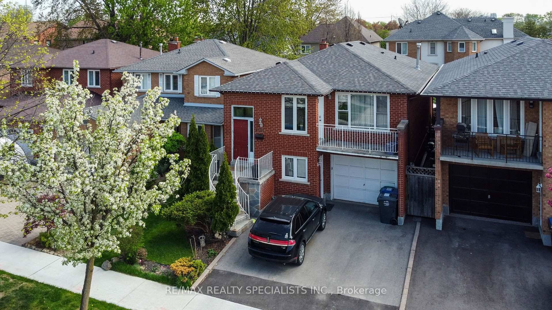 Fantastic home in a great location !