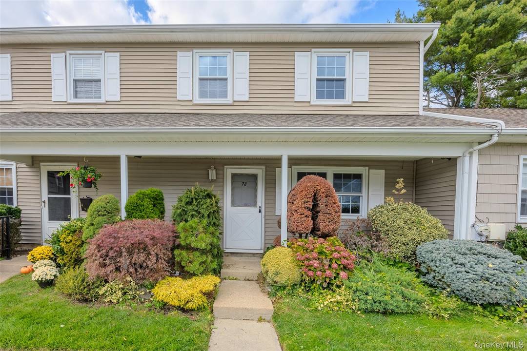 A Smart Start in a Convenient Location !