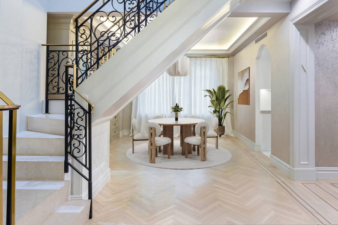 Residence GA at 500 West End Avenue is a sophisticated four bedroom duplex that provides the scale and privacy of a townhouse within one of the Upper West Side's most ...