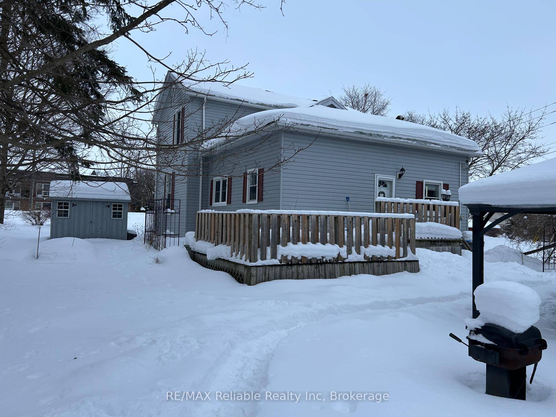 Welcome to your next home in the wonderful town of Seaforth !