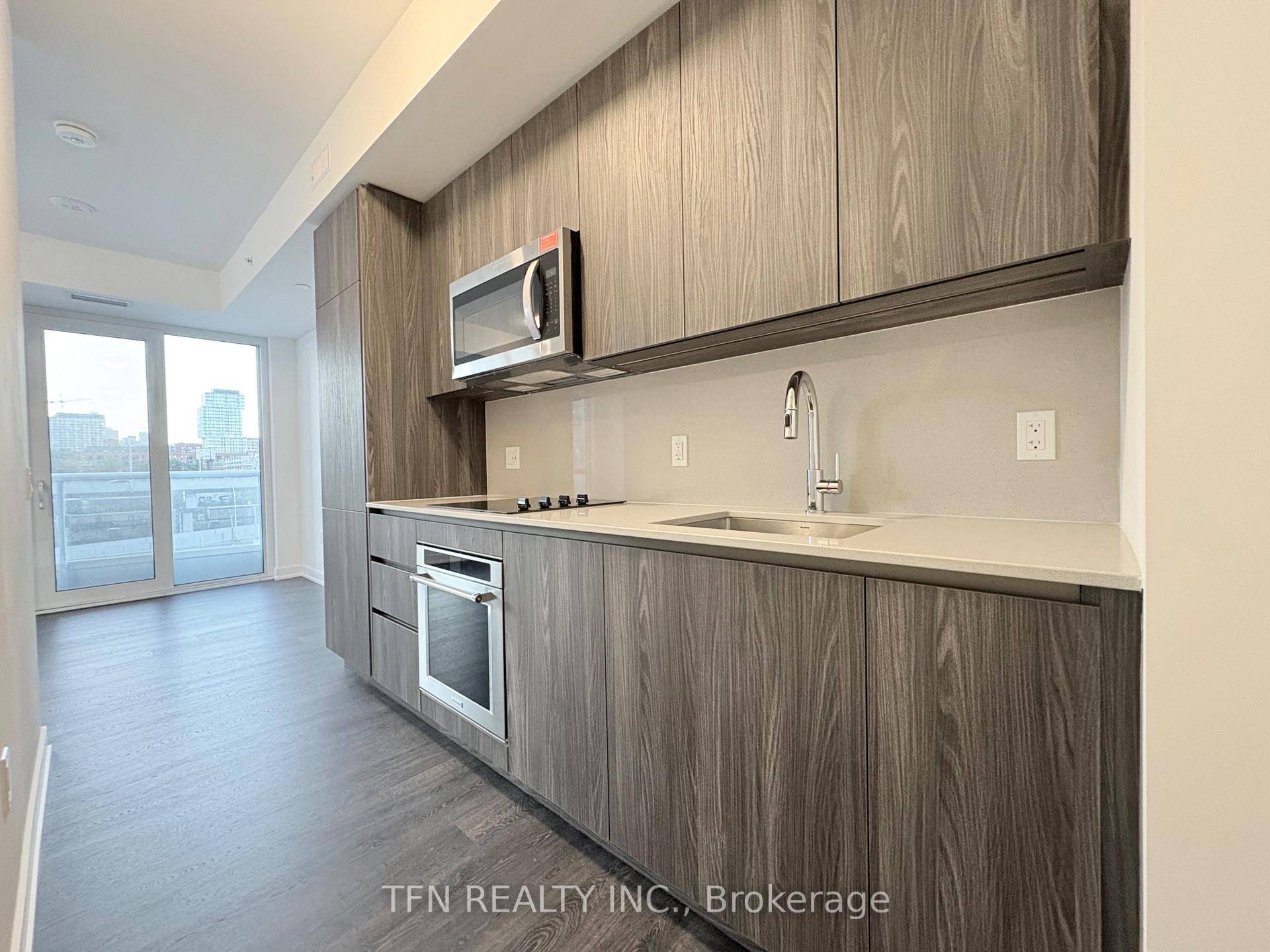Experience Prime Lakefront Living at Empire Quay House Condos.