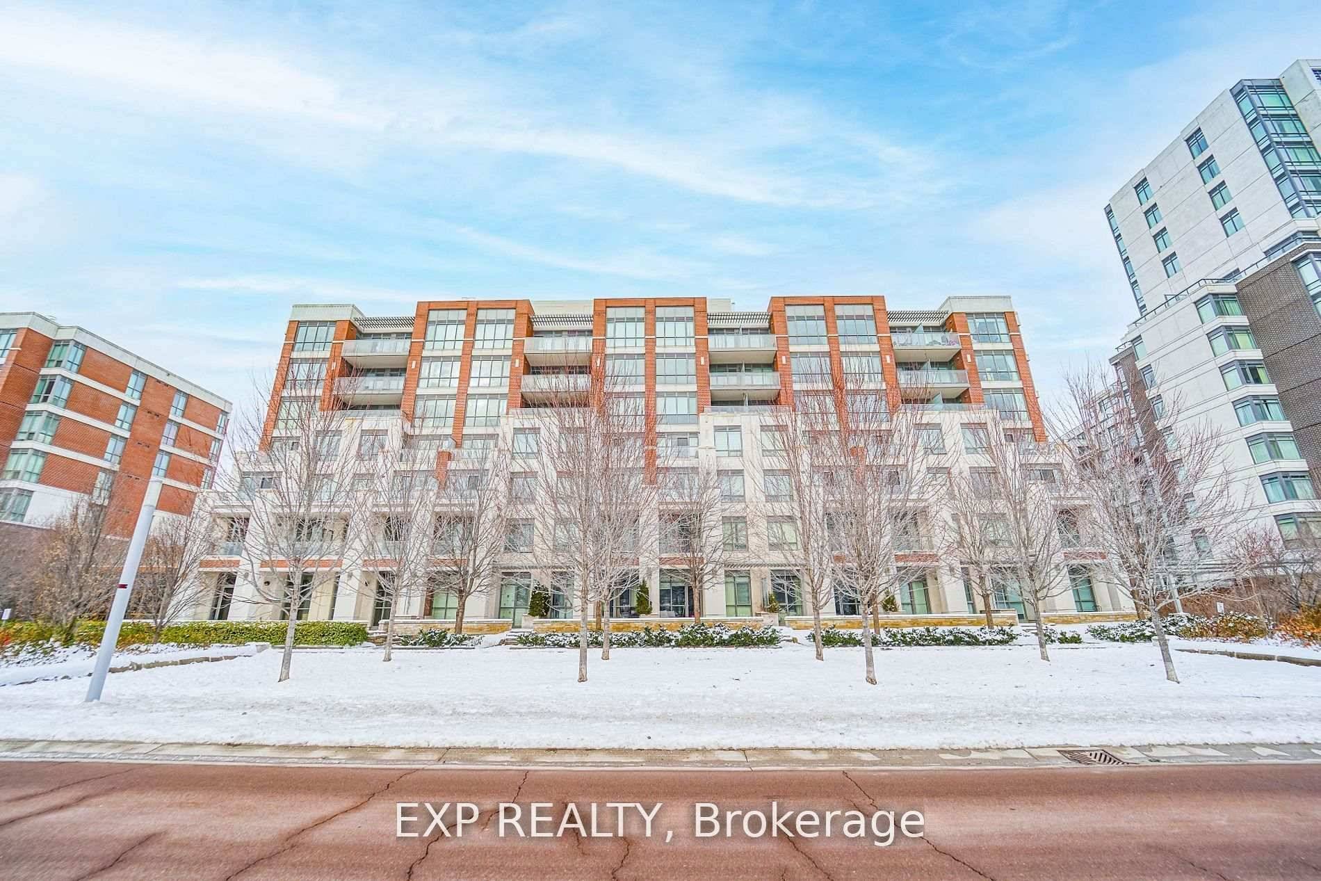Bright amp ; Spacious Modern 965Sqft Unit In Prestigious Downtown Markham.