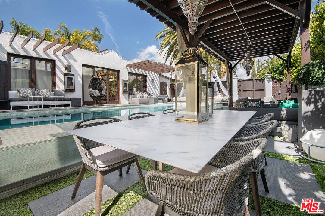 400  N Croft Ave 4.0 Beverly Grove LA