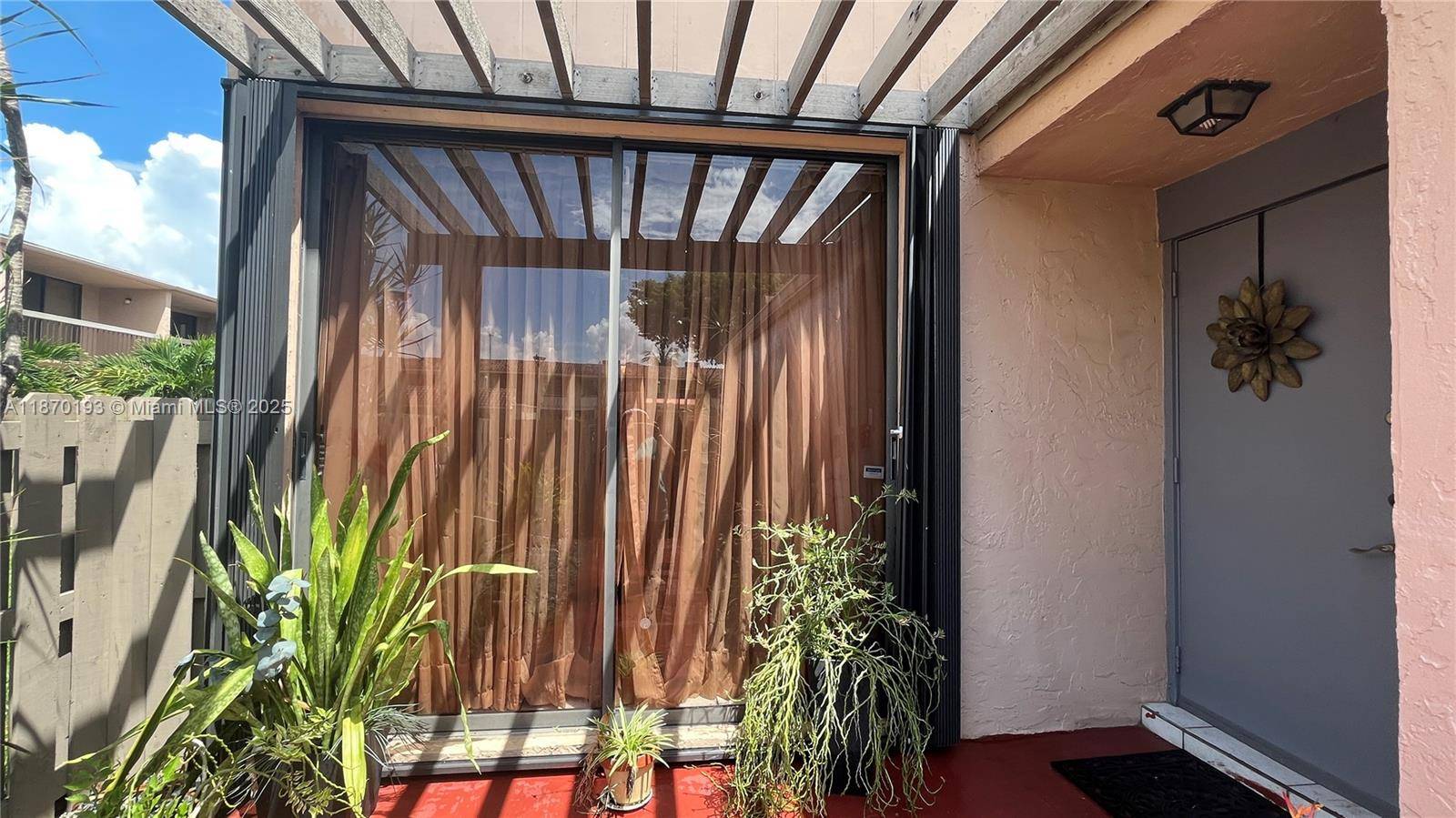 Beautifully updated and spacious 2 bedroom, 2.