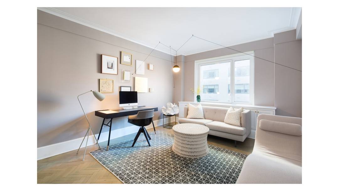 Fully Renovated with the Finest Finishes with Direct Views Over Park Avenue.