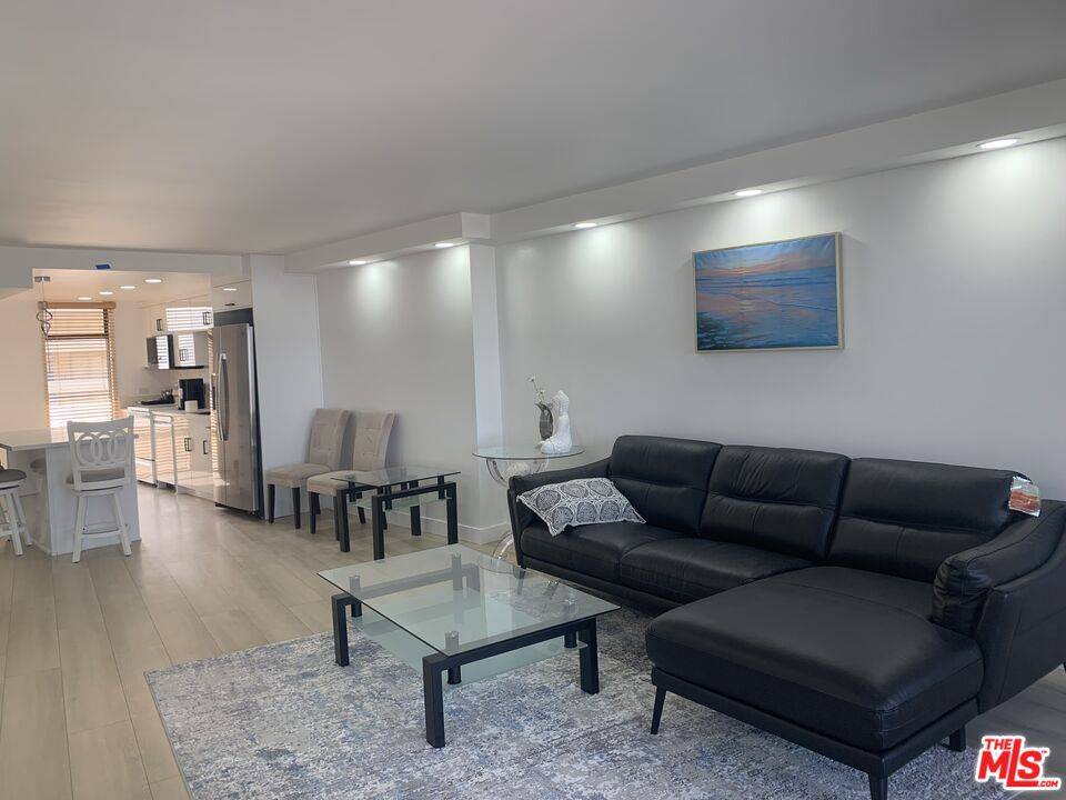 4265  Marina City Dr 1BR Marina Del Rey La