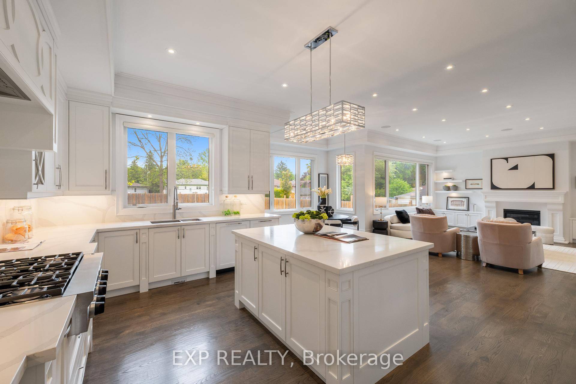 Welcome to 39 Howard Road, a truly exceptional custom built executive residence in the heart of Newmarket.
