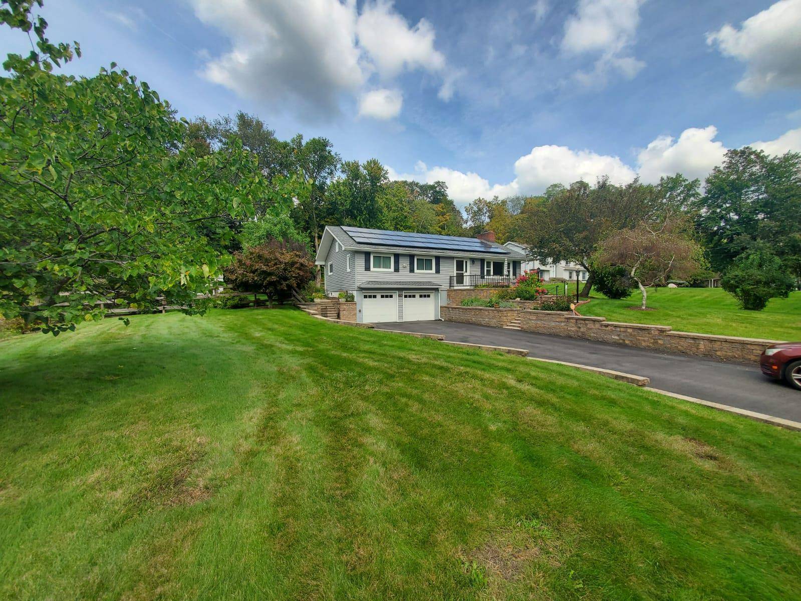 THE RENTAL YOU HAVE BEEN LOOKING FOR !