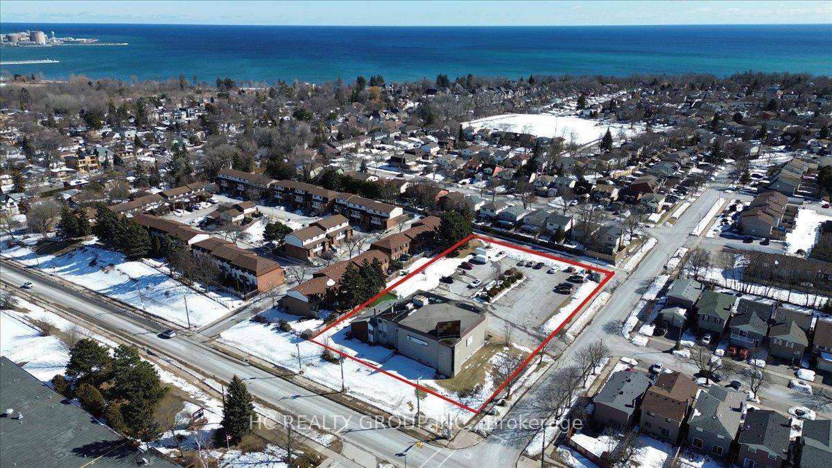 Attention Builders and Investors In the Heart of Pickering !