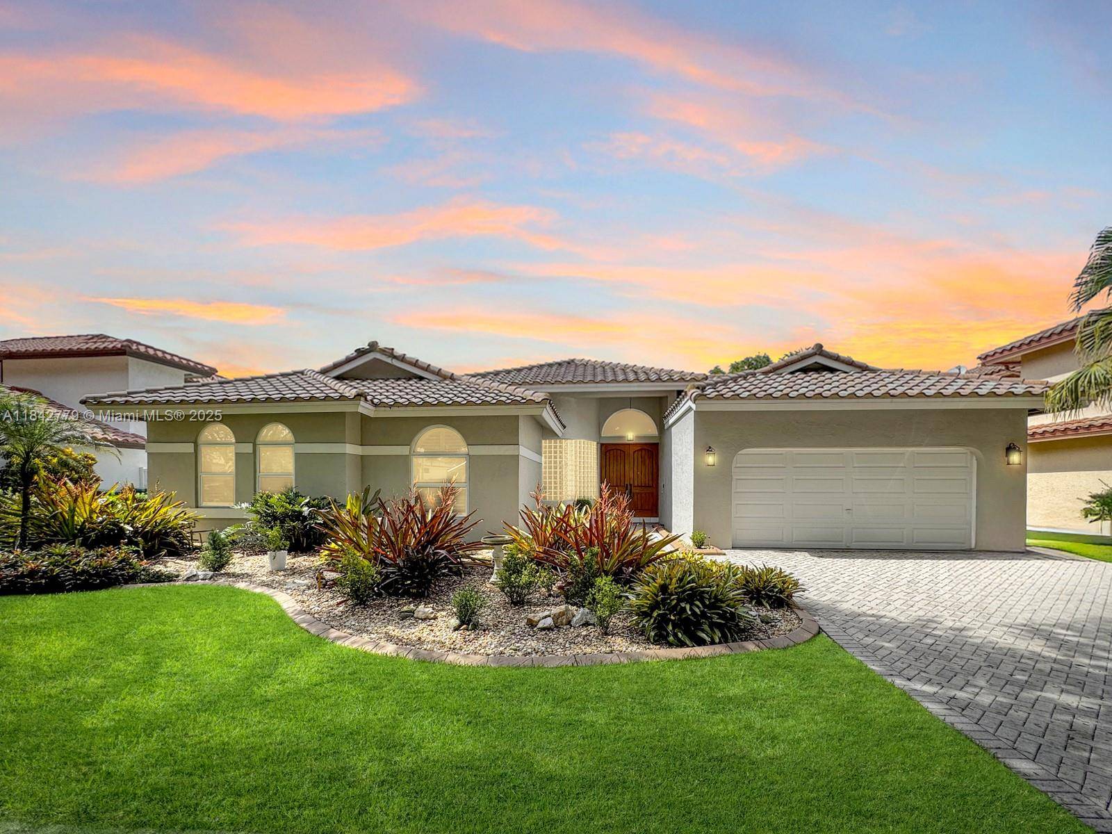 Beautiful 4 bed, 2. 5 bath home nestled in the sought after Embassy Lakes, Cooper City.