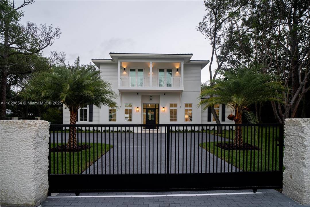 Welcome to Glenvar Heights.