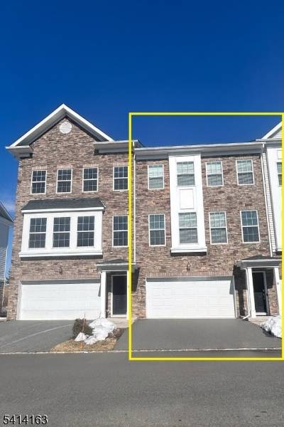 Available from May15th. Younger 2020 Built Townhome in desirable community of Collection at Morristown with easy access to major highways and Morristown Train Station 1.