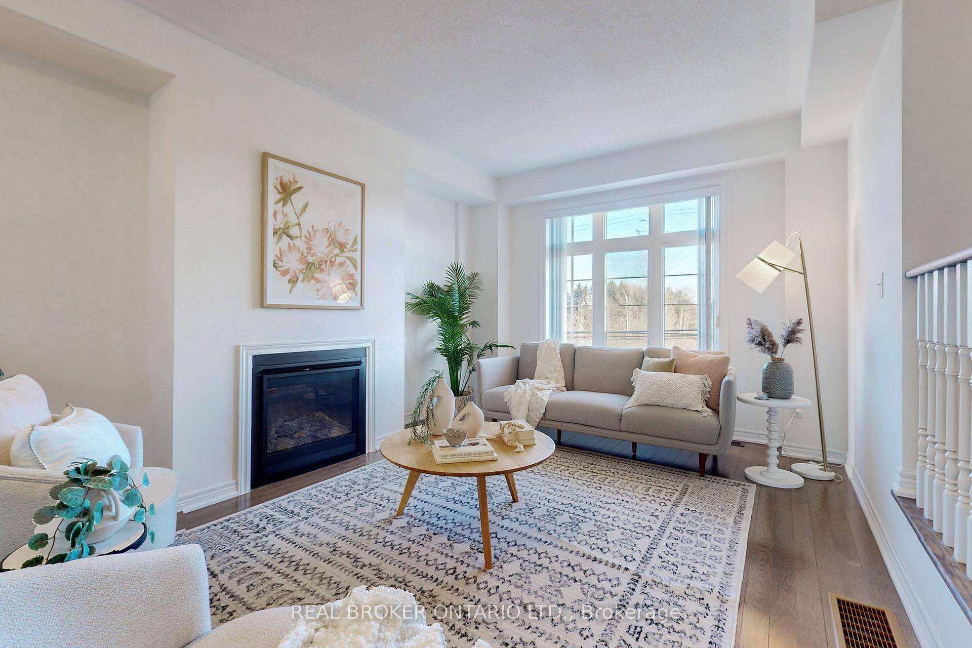 Welcome To Your Majestic Retreat At 294 King Road, Oak Ridges Richmond Hill !
