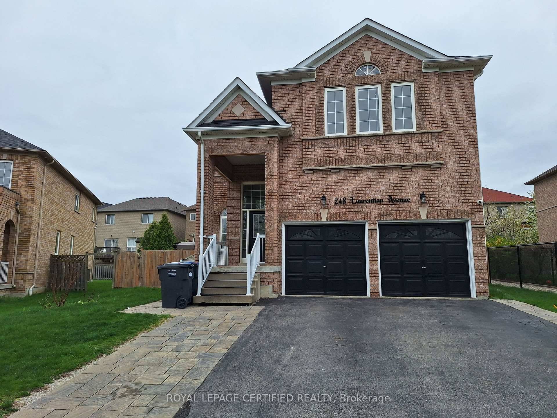NEAT AND CLEAN TWO BEDROOMS LEGAL BASEMENT APARTMENT FOR LEASE.