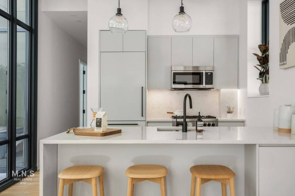 Schedule your exclusive on site tour today !