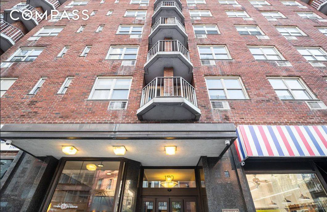 Own this 500 sq ft Chelsea studio, ideal as a pied a terre, first home, or investment.