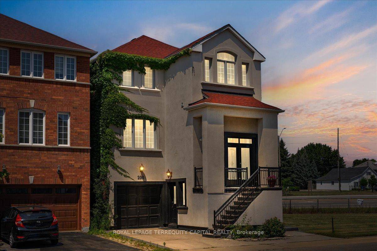 Beautifully Renovated 4 1 Bedroom Home with Basement Apartment amp ; Separate Entrance.