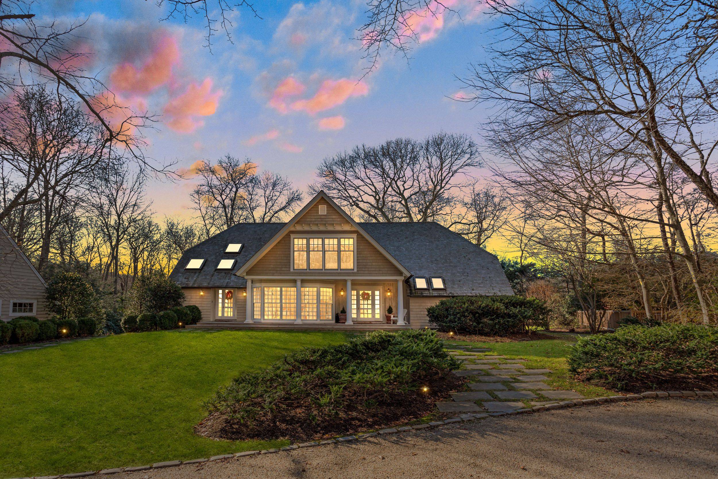 East Hampton Home overlooking 12 acre reserve