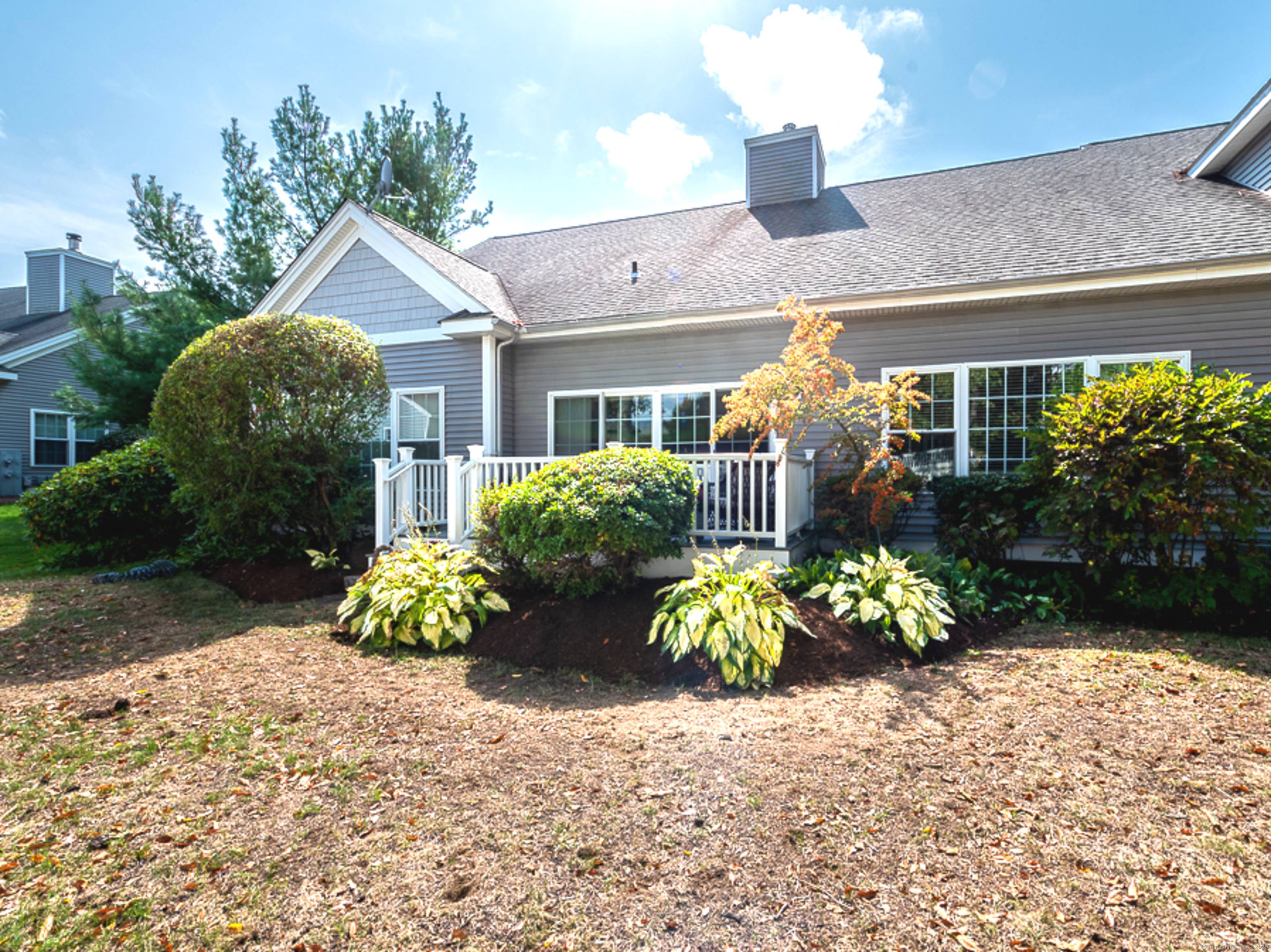 Welcome to Eden Harbour, an elegant and vibrant 55 Condominium Community in Old Saybrook !