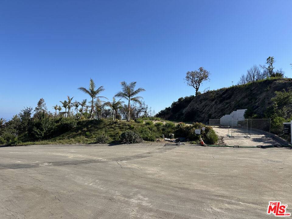 23472  W Moon Shadows Dr Malibu La