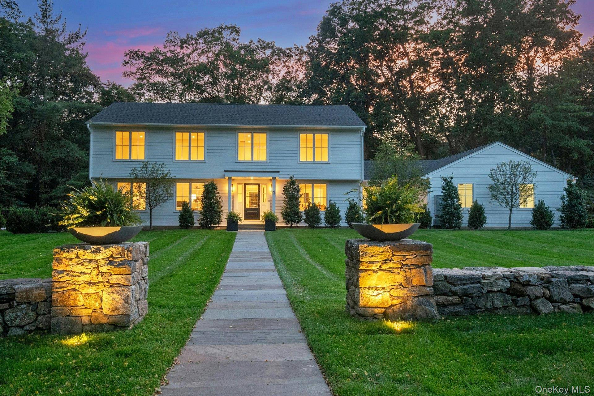 Elegant Colonial with Pool on Cul de Sac in Armonk Byram Hills Schools Located on a quiet cul de sac, this expanded and updated Colonial sits on a level, landscaped ...