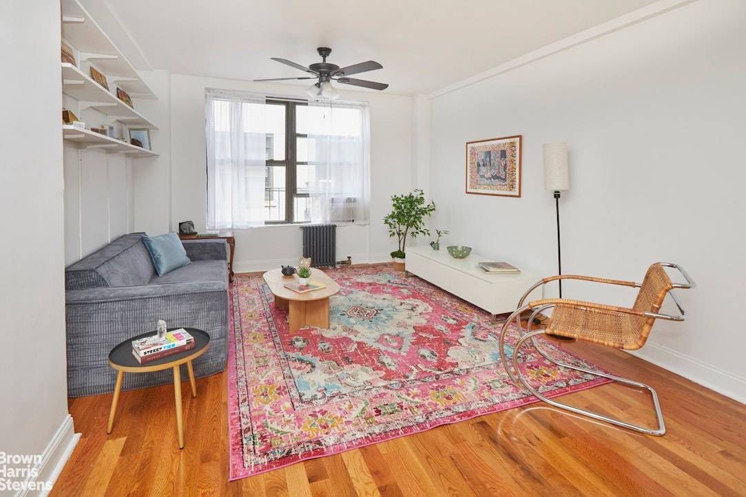 PRE WAR LARGE 2 BEDROOM WITH FULL TIME DOORMAN Apartment 10I is a gracious, meticulously kept, light filled, 2 bedroom 1 bath home.