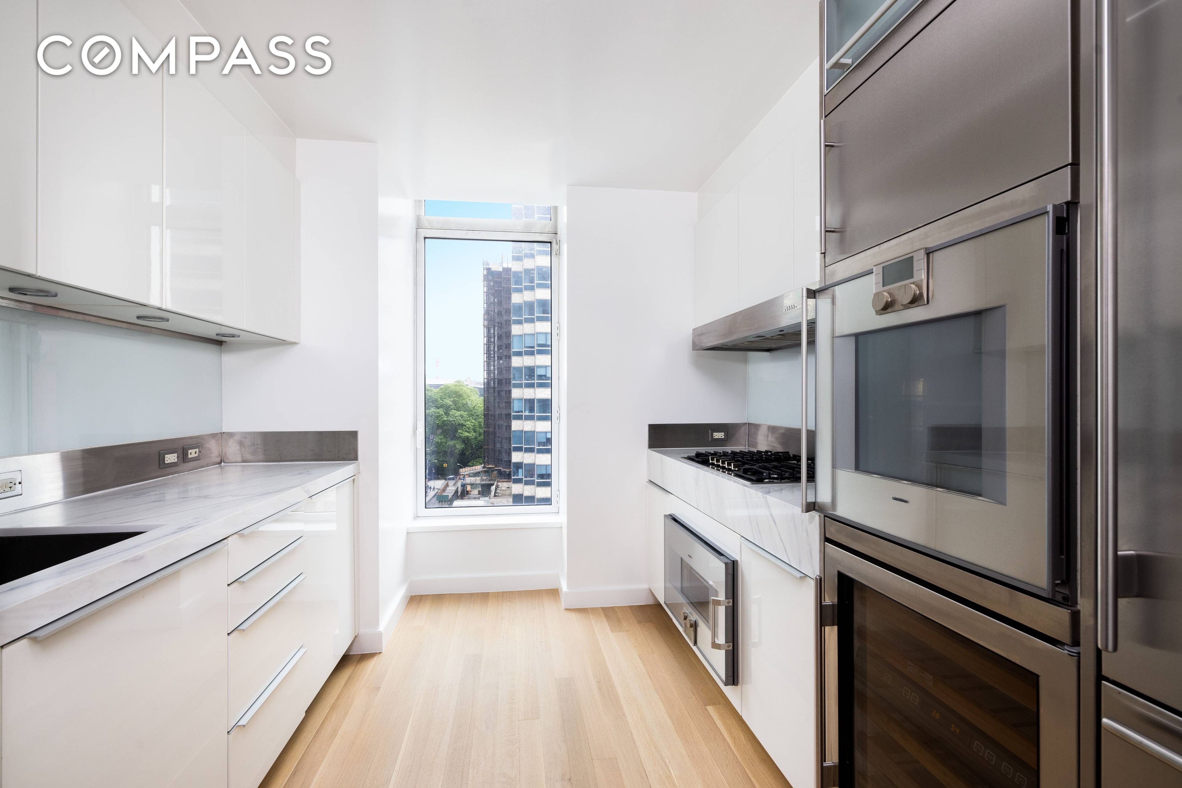 LUXURY CORNER 3 BED 3 BATH UPGRADED KITCHEN, FLOORS AND BATHS !