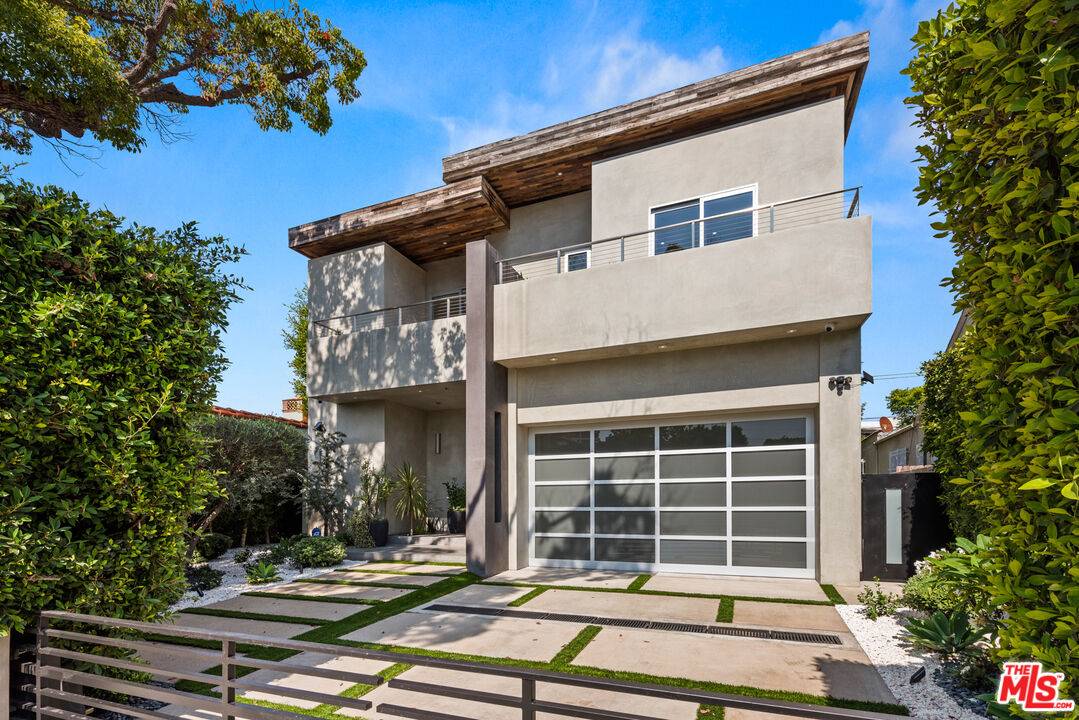 6617 LINDENHURST AVE 5BR Beverly Grove La