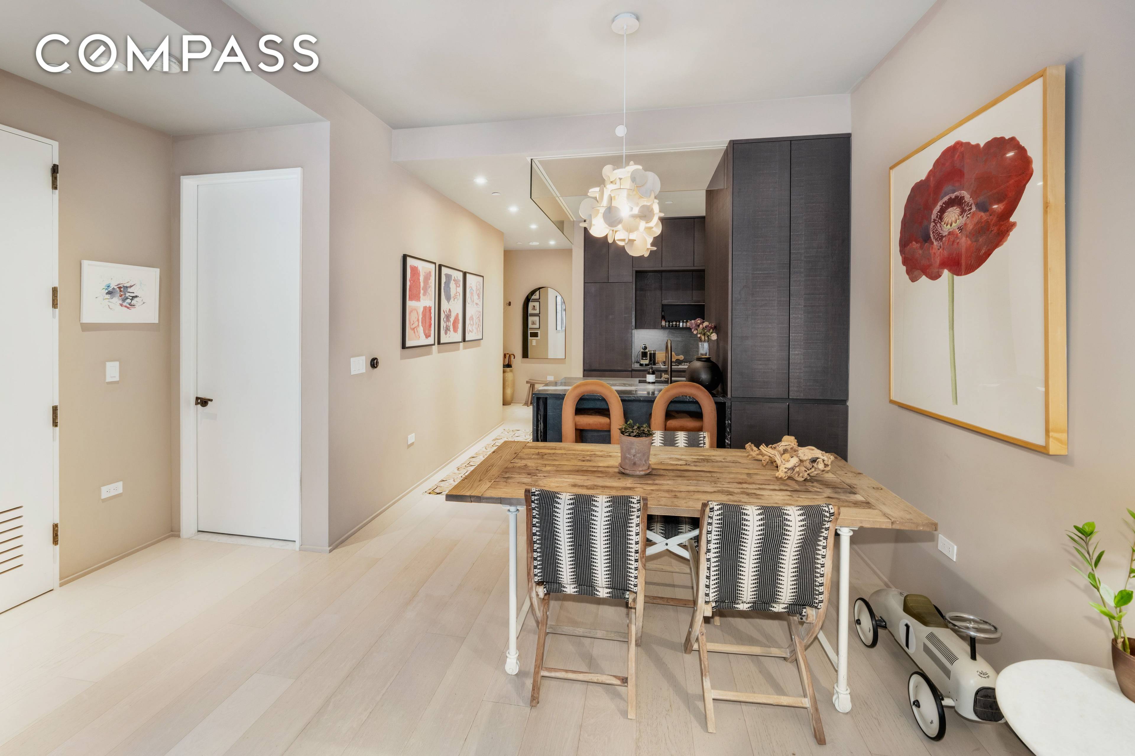 Step into refined elegance in Residence 21A, a one bedroom, one bath home distinguished by 10 foot ceilings, oversized arched bronze detailed windows, and breathtaking sunrise views over the Brooklyn ...