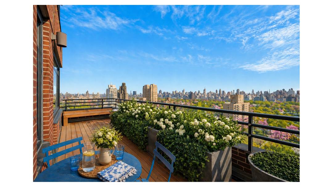 Perched high above the city on the 31st floor, this meticulously maintained three bedroom, three bathroom residence offers an unparalleled vantage point over Central Park and the Upper West Side's ...