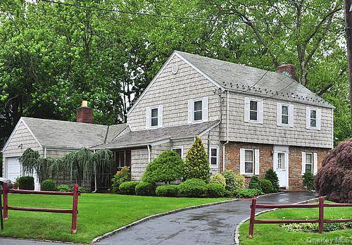 Spacious amp ; Charming 4 Bedroom, 3 Bath Side Hall Colonial on 1 4 Acre Landscaped Property.