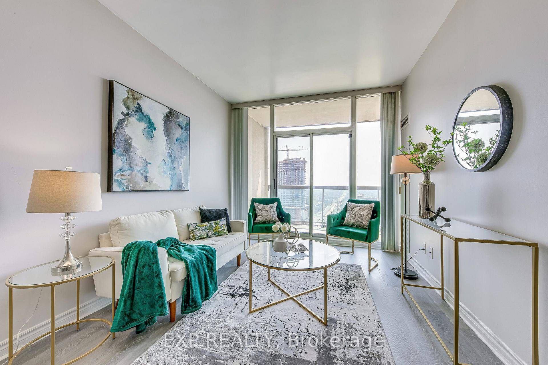You cannot wait to make this your Home !