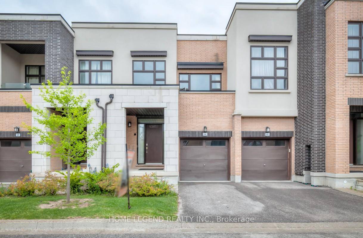 Luxurious 2 Storey Townhouse In Prestigious Bayview Gardens Just 3Yrs New.