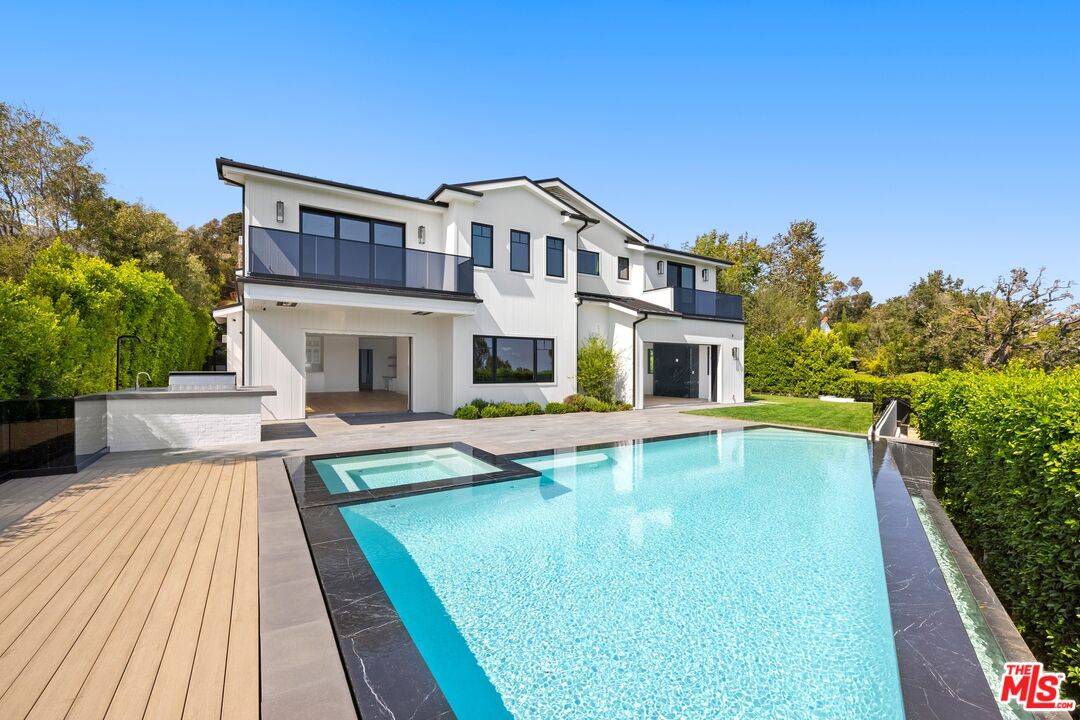 1744   Correa Way 7BR Brentwood La