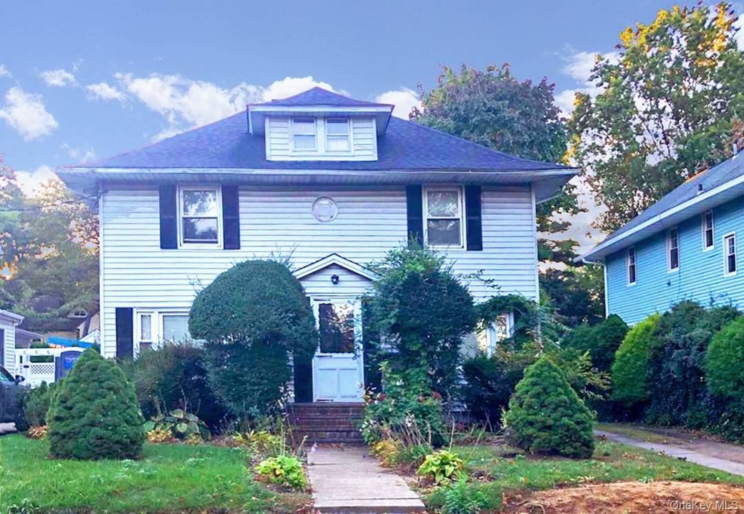 Calling all cash buyers. Discover a property with tremendous potential.