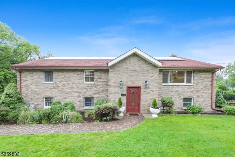 Venna Ave North Haledon Boro New Jersey Single-Family