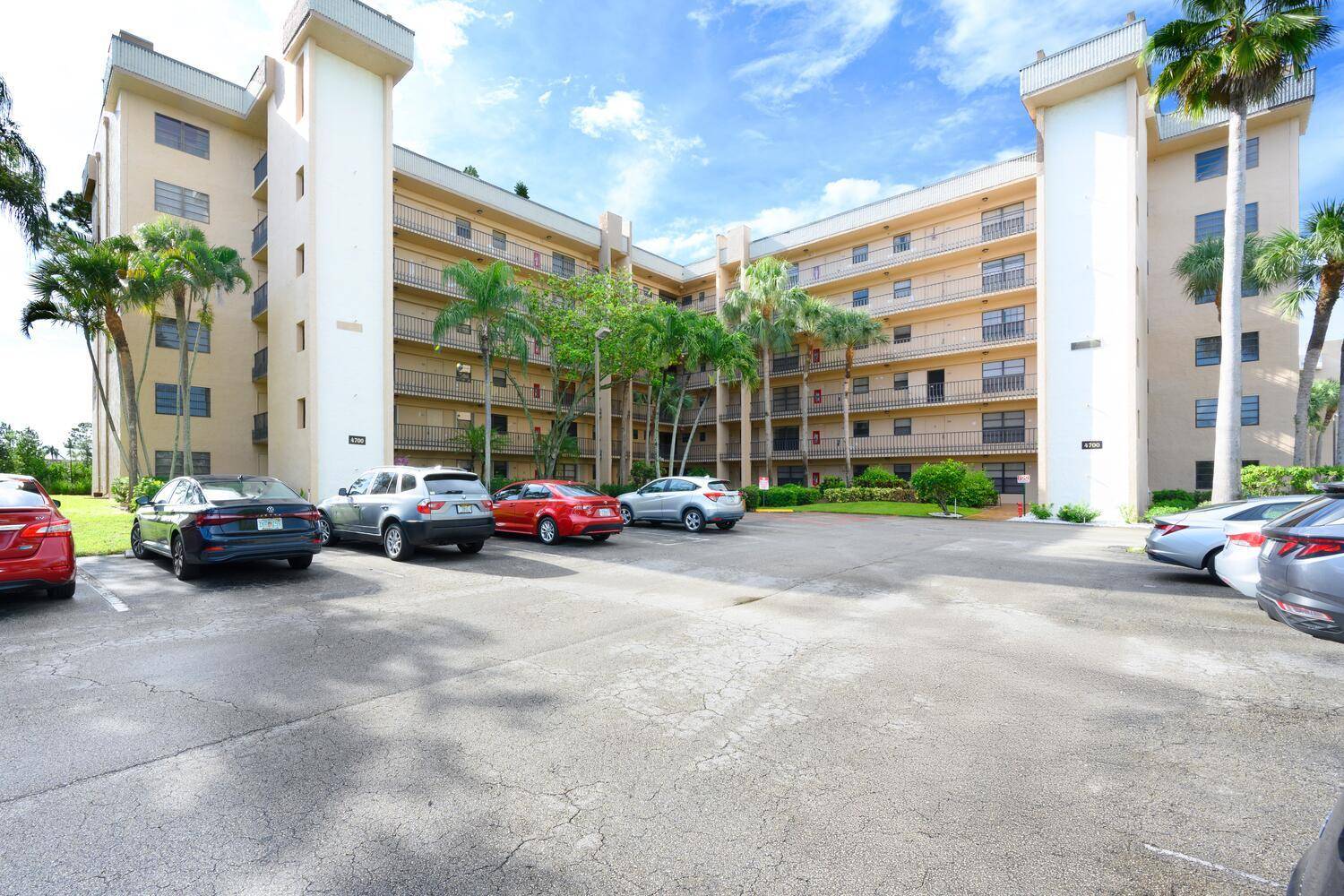 Light, bright, and move in ready !